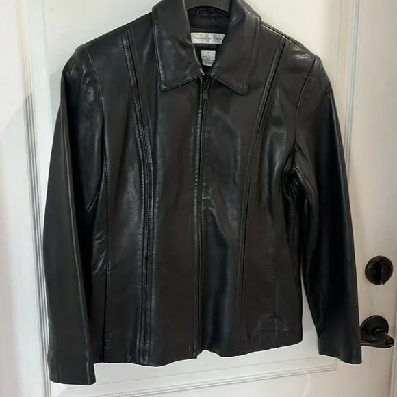 Like new Preston & York soft, genuine, lamb skin, leather, zip up jacket, medium - Picture 6 of 6